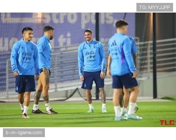 斯卡洛尼携手麦卡利斯特开启全新篇章，共绘赛场精彩蓝图