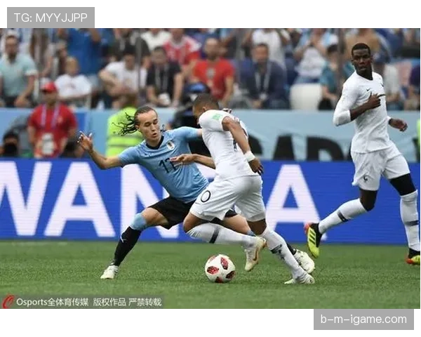 乌拉圭队防线坚不可摧，防守体系成制胜关键