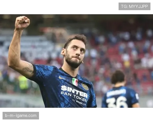 恰尔汗奥卢射门选择解析 恰尔汗奥卢射门选择解析